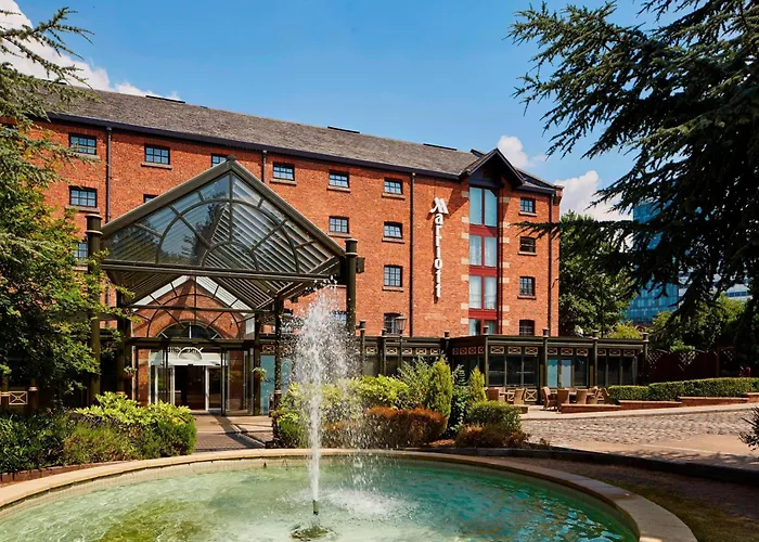 Manchester Marriott Victoria & Albert Hotel